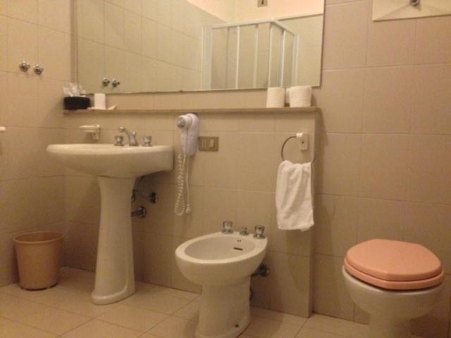 Albergo Ristorante La Scaiola Nuvolera Pokoj fotografie