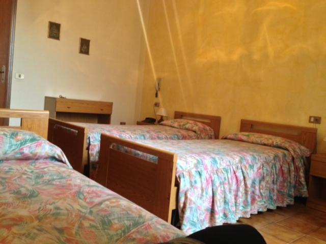Albergo Ristorante La Scaiola Nuvolera Pokoj fotografie